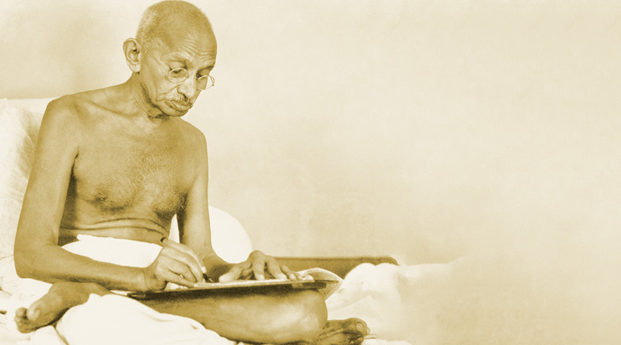Gandhi-04